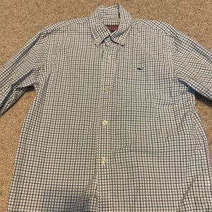 Vineyard Vines button down. Boys size S (8-10)